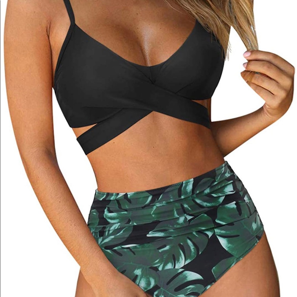 Monstera 2-piece Bikini Set